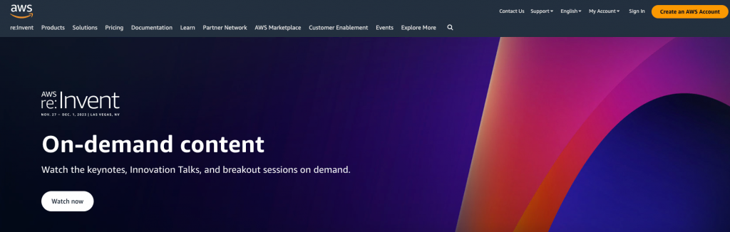 Homepage von Amazon Web Services, dem Hosting-Anbieter, der Webflow betreibt